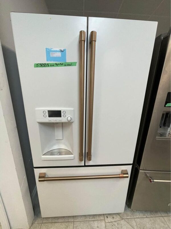 Réfrigérateur portes françaises 36'', Profondeur comptoir, Blanc - CYE22TP4MW2 – Image 5