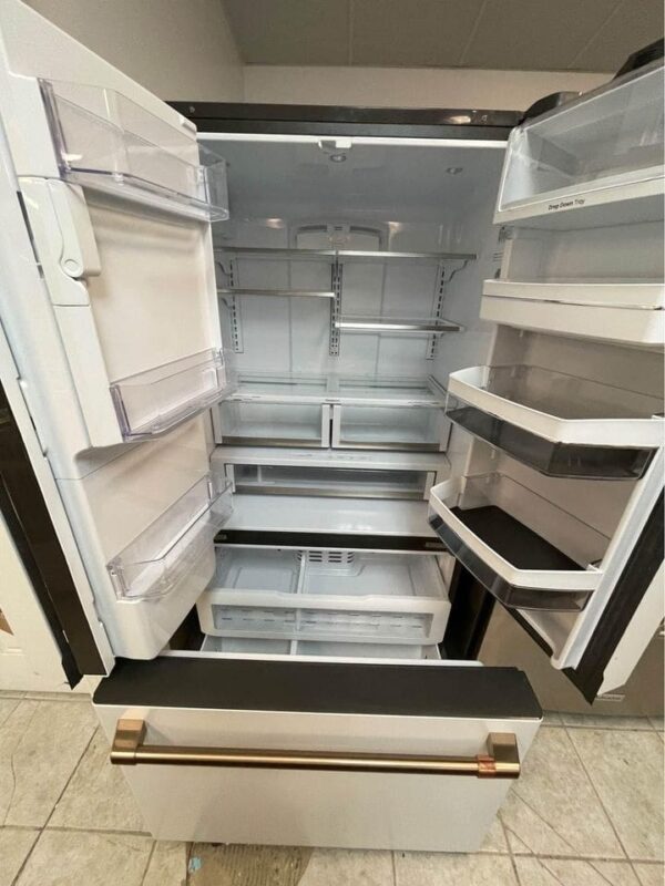 Réfrigérateur portes françaises 36'', Profondeur comptoir, Blanc - CYE22TP4MW2 – Image 6