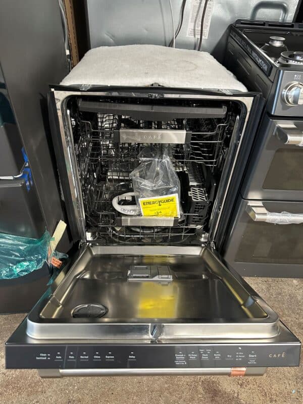 Combo cuisine Black Slate, Réfrigérateur 36’’, Cuisinière au gaz four double et lave-vaisselle – Image 8