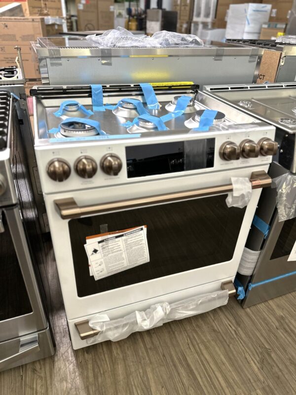 Cuisinière au gaz encastrée 30“, Convection, Blanc mat - CCGS700P4MW2 – Image 4