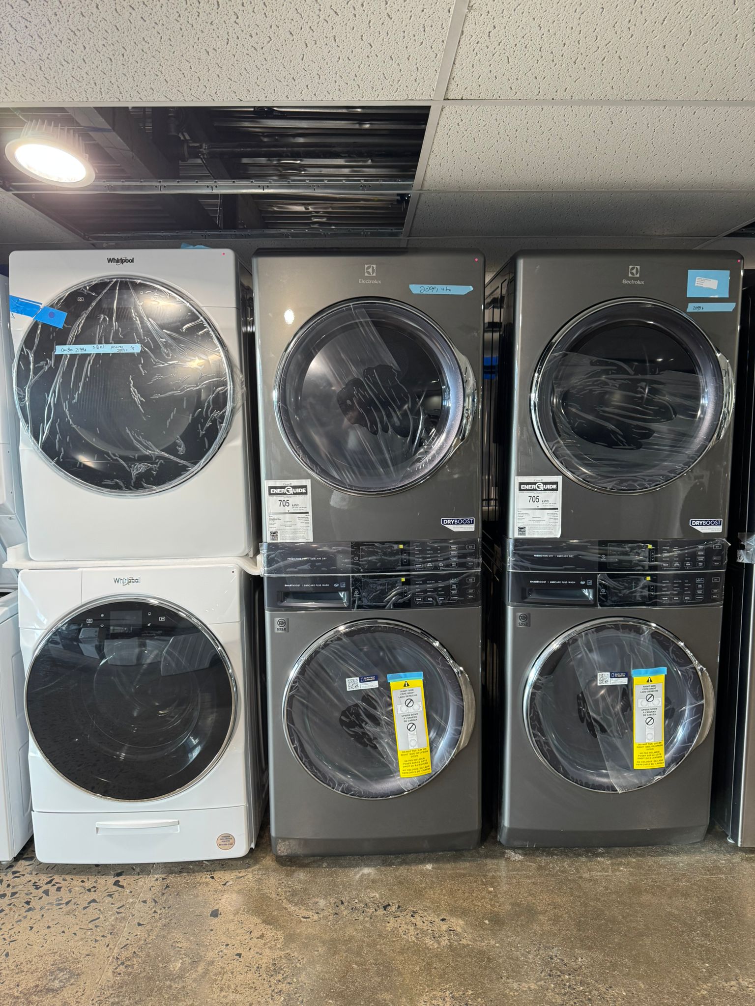 Centre de buanderie 27 pouces, 5,2 pi³ laveuse + 8 pi³ sécheuse, système LuxCare® - ELTE760CAT – Image 5