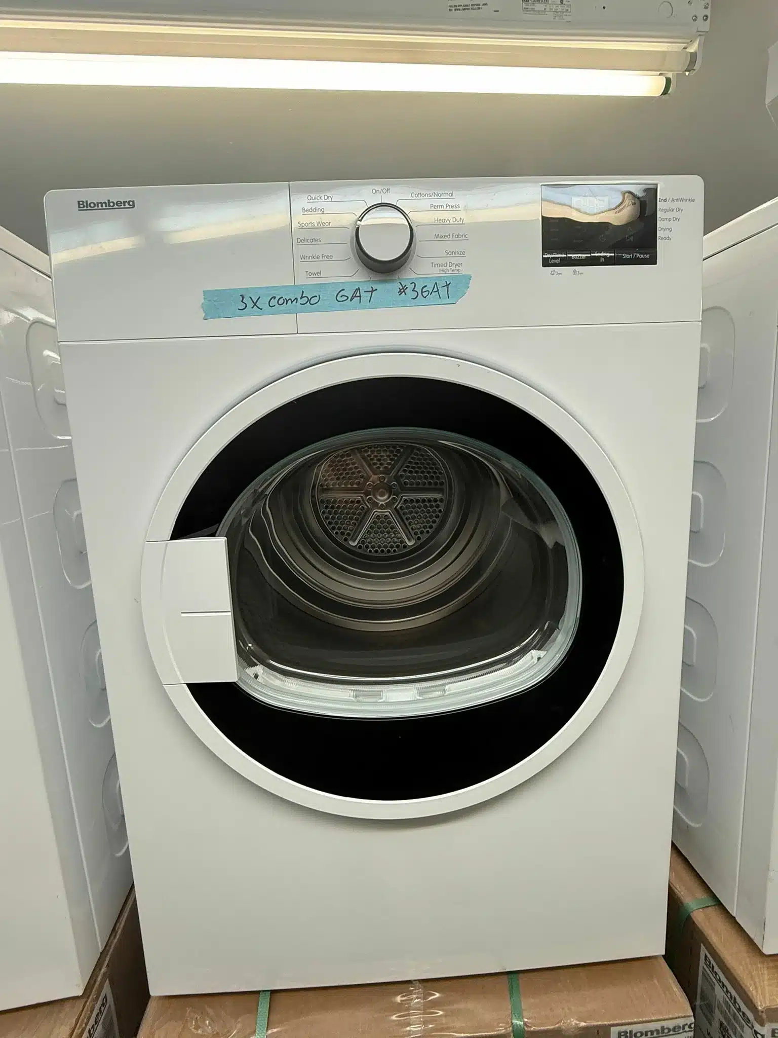 Ensemble laveuse frontale et sécheuse électrique BLOMBERG 24 pouces, blanc – WM72200W / DV17600W2 – Image 4