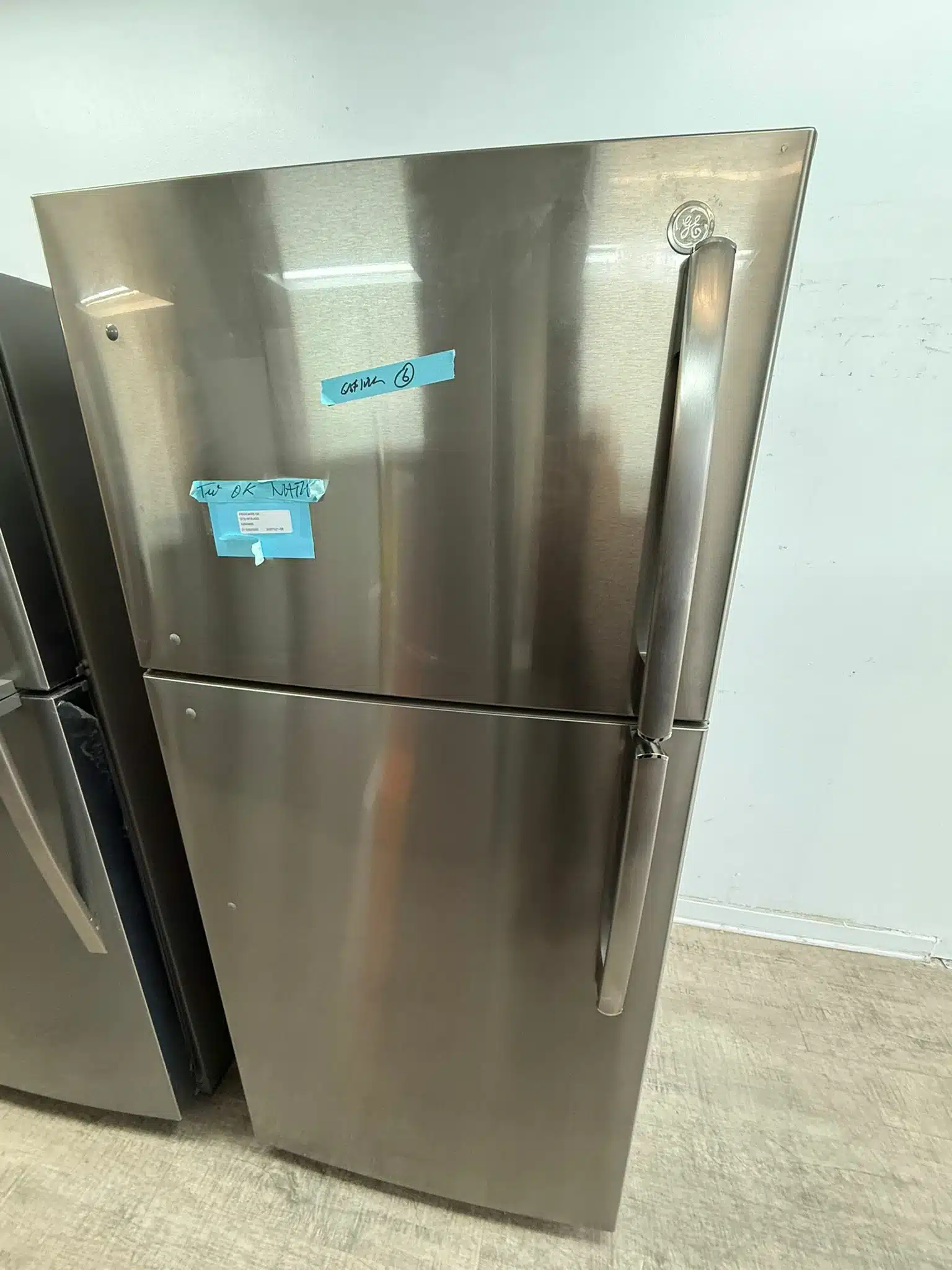 Réfrigérateur à congélateur supérieur GE 30 pouces, inox – GTS18FSLKSS – Image 5